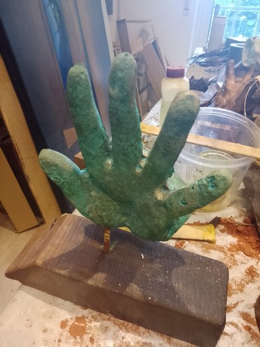 Individuelle bronze hand - bronze,